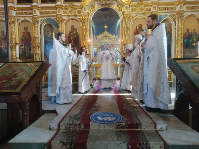 Архиерейское богослужение во вселенскую родительскую субботу