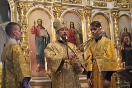 В Неделю 19-ю по Пятидесятнице епископ Леонтий совершил Божественную Литургию