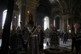 Епископ Леонтий совершил вечерню с чином пассии