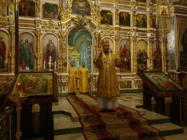 В канун Недели 16-й по Пятидесятнице епископ Леонтий совершил всенощное бдение в Казанском соборе