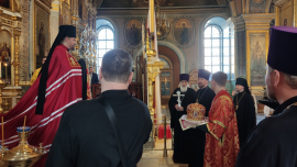 В День Светлого Христова Воскресения епископ Антоний совершил Пасхальную вечерню в Казанском соборе
