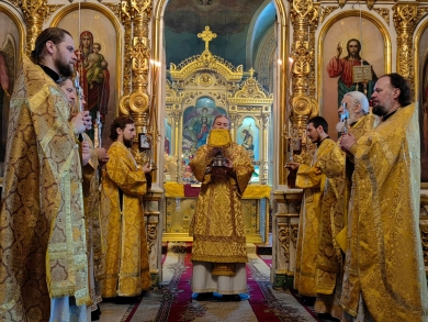 Божественная литургия в день памяти свт. Григория Богослова